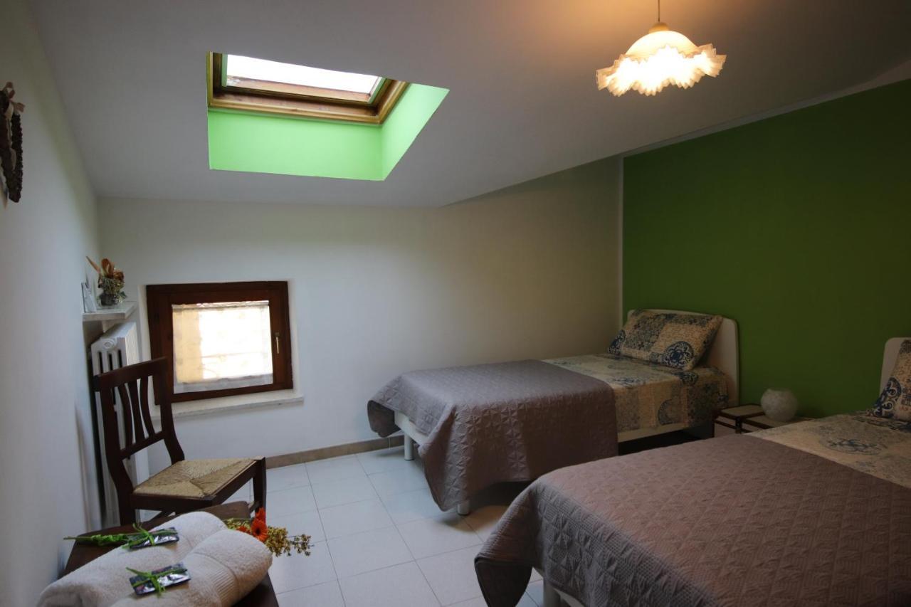 Casa Vacanze Al Borgo 卡普里诺韦罗内塞 外观 照片
